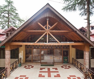Snow Valley Resorts Dalhousie